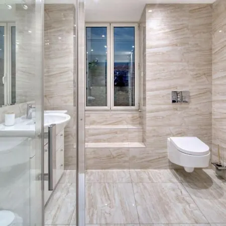 50m Palais & Croisette Apartamento *