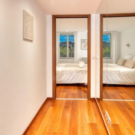 50m Palais & Croisette Канны